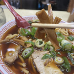 中華そば 麺屋7.5Hz - 薄めのしなちくも旨い