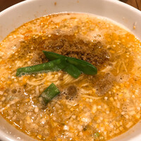 個室中華 頤和園 溜池山王店 - 