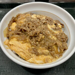 なか卯 - 牛とじ丼600円。