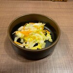 Ichiban Dori - 小皿に浅漬け
