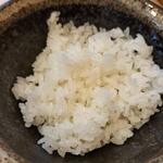 牡蠣だし麺屋 汐ノ音 - 羽釜で炊いた銘柄米