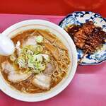 かずちゃん - ラーメンｗｉｔｈどて２本