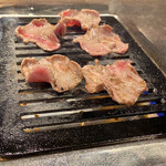 大衆焼肉酒場 新宿ホルモン - 