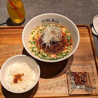彬龍華 66 - 