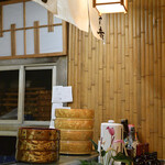 寿司・うなぎ 羽子吾 - 風情のある店内です