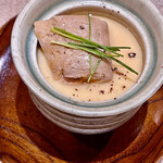 鮨 心白 - 前科よりさらに迫力が増した鮟肝茶碗蒸し　もちろん卵も身もたっぷりです