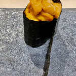 鮨 心白 - 蝦夷馬糞雲丹の軍艦が出てきてふと我に帰る感じｗ