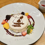 PEANUTS Cafe - SNOOPY