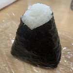 Shari Koubou - 塩むすび（海苔付き）　100円