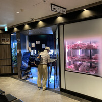 ニュー松坂 梅田32番街店 - 外観