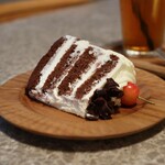 ラ ファミーユ - さくらんぼのケーキ
