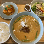 Chuuka Shokudou Sumaro - 坦々麺ランチ・海老チリ