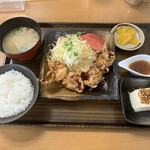 ほとり亭 - 料理写真:◆ からあげ定食レモンソース ¥980-