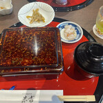 炭火焼鰻料理 米吉 - 中入り　鰻重