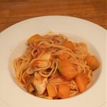 笑がおイタリアン - ウィークデイランチ　Aセット935円（本日のパスタ＋ドリンク　①トマトソース　チキンとかぼちゃ）。