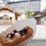 TOLOSTAND - （2023/5月）とろ地蔵焼きブルーベリークリームチーズ断面