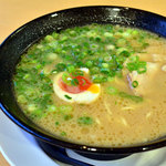 まるはちラーメン 豊橋曙店 - とんこつラーメン