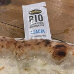 ア フェネステッラ - 