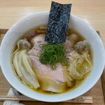 飯田商店 - わんわん入りしょうゆチャーシュー麺 2,500円(2023/7/9)