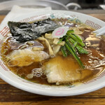 青島食堂 - コクと深みがあるスープ