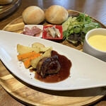 Charcoal Dining るもん - 