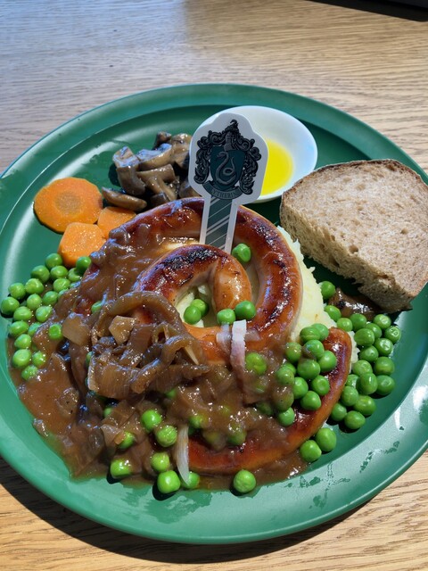 【新品未使用】ハリーポッターカフェ プレート スリザリン レイブンクロー セット 4寮のプレートとヘドウィグケーキはここ！』by 藍風＠腹ペコ : バック