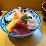 扇寿司 - 海鮮丼