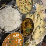 BOMBAY SIZZLERS - 