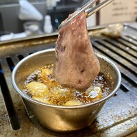 豚焼肉 グルマンズ - レバー×ホイルにんにく