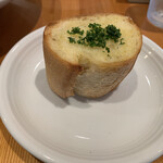 ボーノ - ガーリックトースト　近景