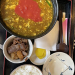 Kaikatei - トマトカレーとじうどん定食、すじ肉