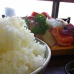Katsugyo Chibaya - ご飯大盛り　刺身も大盛り