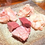 炭火焼肉 ホルモン にく式 - 