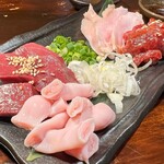 炭火焼肉 ホルモン にく式 - 