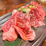 炭火焼肉 ホルモン にく式 - 