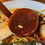 炭火らあぁめんいち - 意外とマイルドな竹岡式スープ！