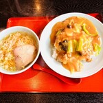 中華食堂 白鳳 - 肉飯セット
