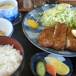 重箱 - 料理写真:とんかつ定食¥1500