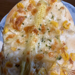 TOSSI - ヤングコーンシチューのピッツァ