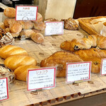 トラン・ブルー - こちらはハード系。