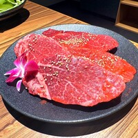 黒毛和牛ヘレ肉専門店 炭火焼肉 りきちゃん 北浜店 - 