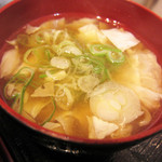 つきじ芳野 - 味噌汁