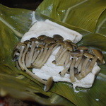 小料理きょうわ - マーマチ月桃花包み蒸し(*´∀｀*)