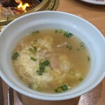 ドライブイン鳥 - 鶏肉と卵のスープ