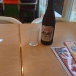 つきカレー&ナンハウス - 瓶ビールを選択、辛さ対策に心強いスーパードライ