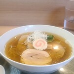 中華そば 深緑 - サイドビュー