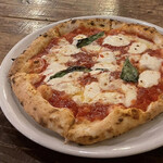 Pizza Riva - 選べる本日のピッツァ：マルゲリータコンリコッタ