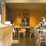 KICHITONARU KITCHEN 富士高嶺店 - カウンター席