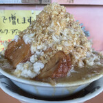 ブタキング - 豚ラーメン（1,050円）ヤサイアブラカラメマシ、ニンニクマシマシ