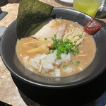 Anaba - 豚骨醤油ラーメン